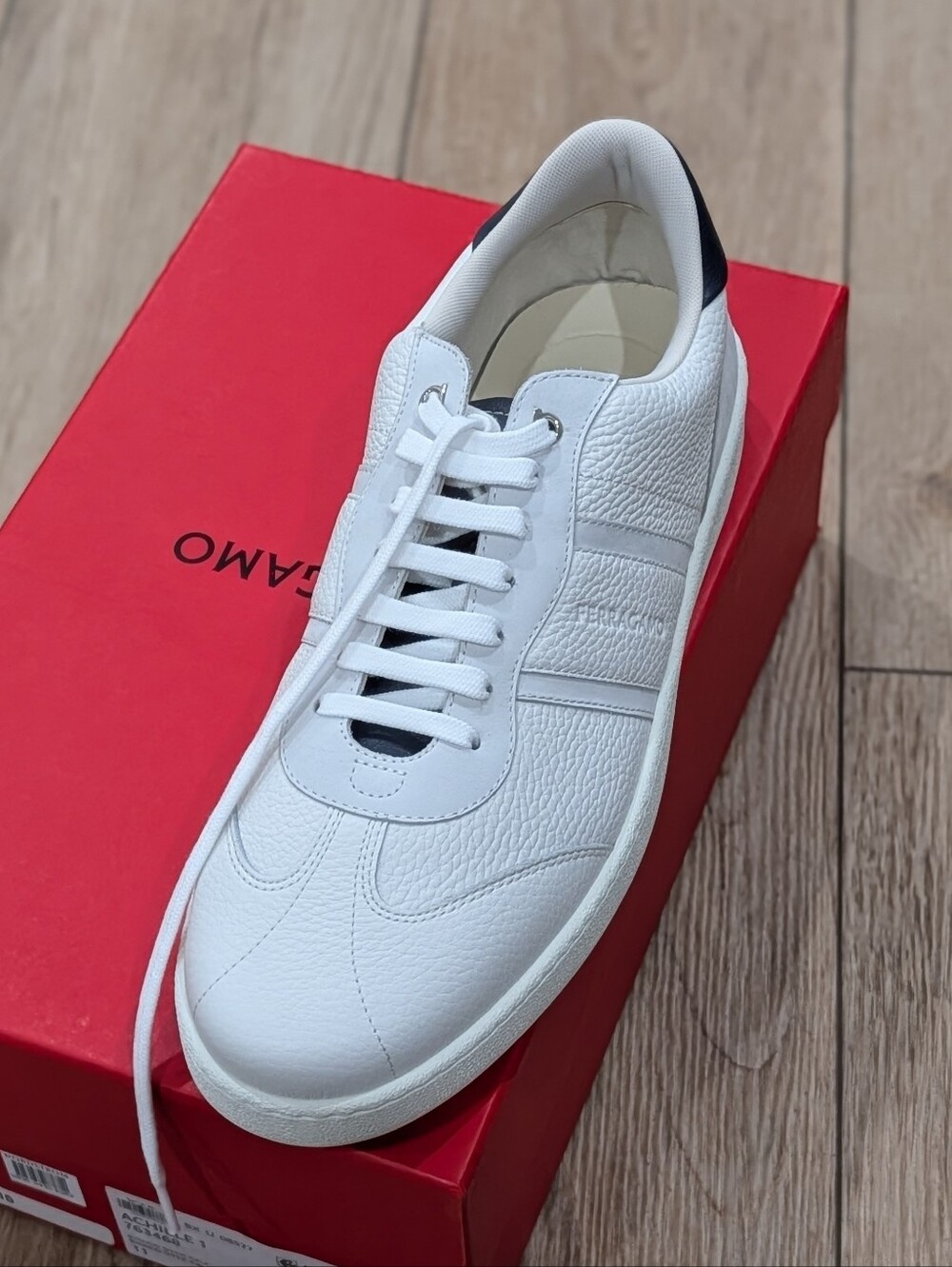 $880 Mens Ferragamo "Achille 1" Low-Top Leather Sneakers White US 11 - Picture 2 of 11